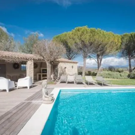 Villa Avec Piscine A Gordes, En Provence Gordes